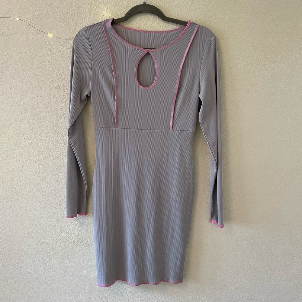 Long sleeve ribbed bodycon dress